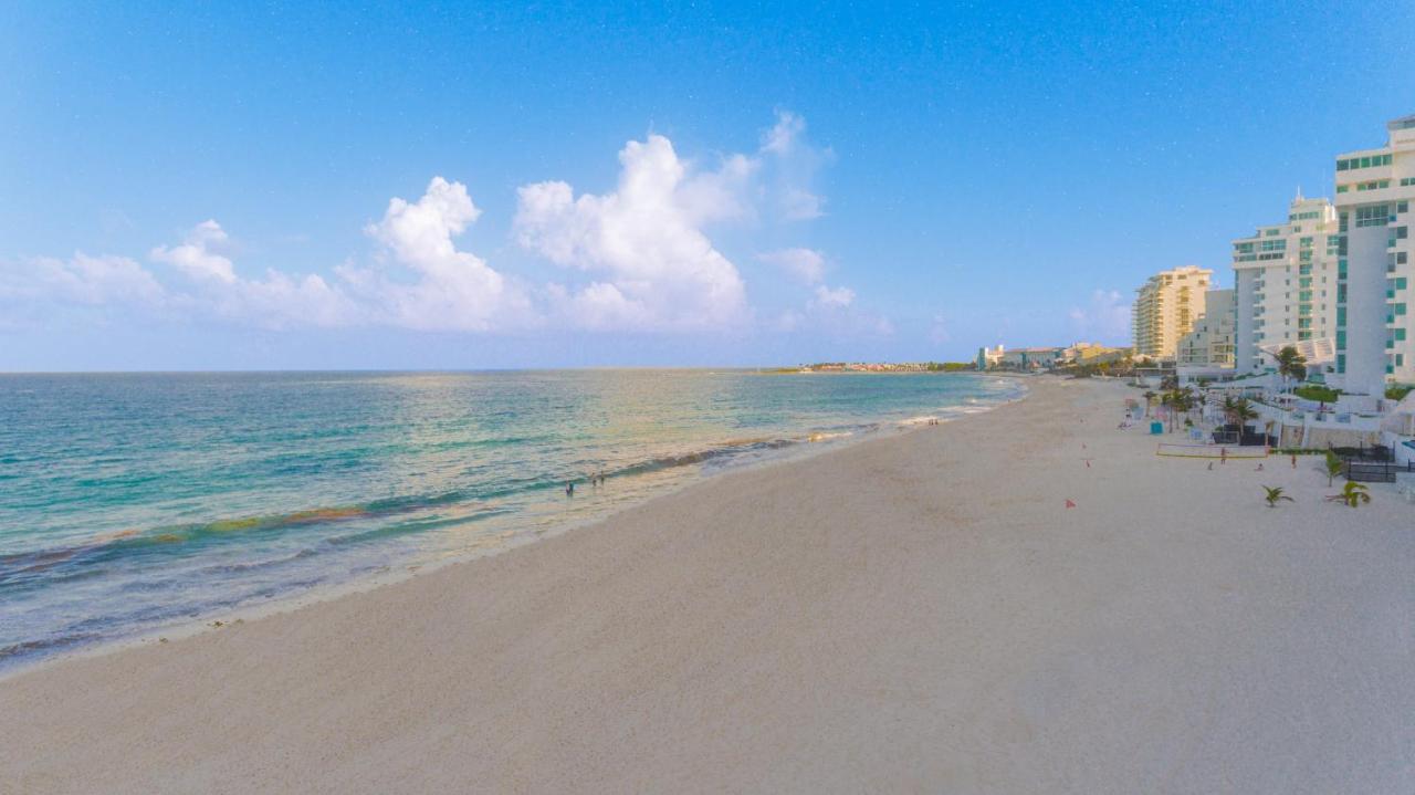 Beach Dream Sunrise Aparthotel Cancun Bagian luar foto