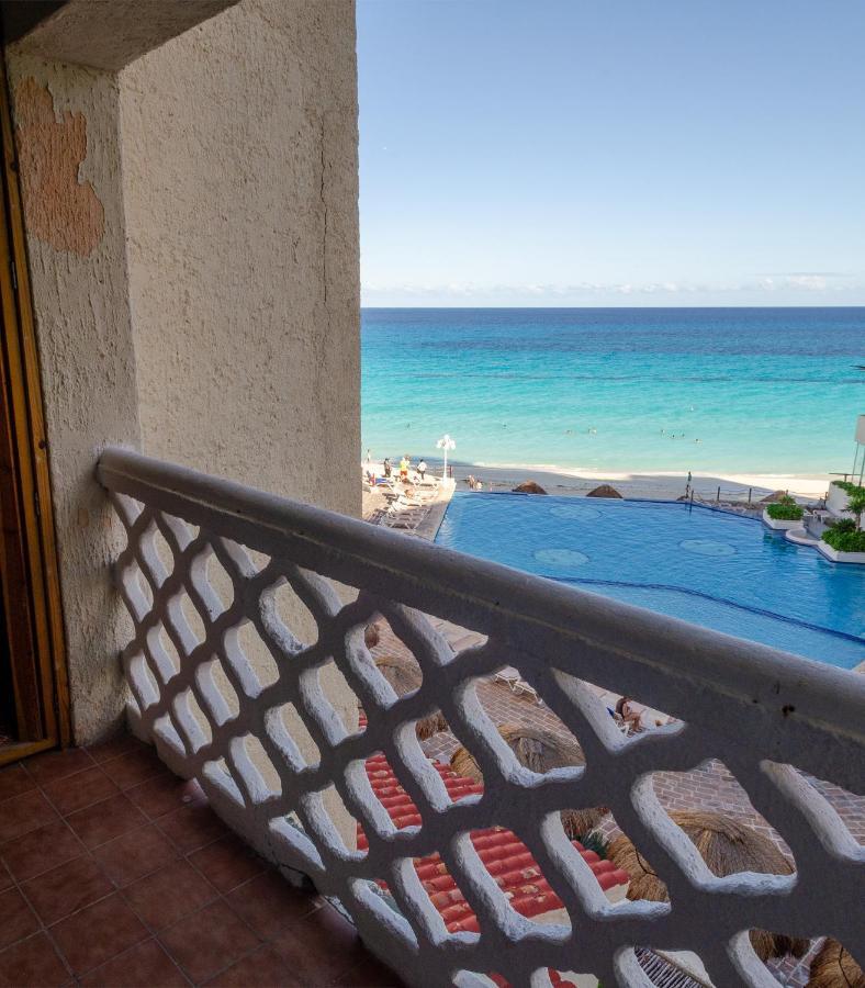 Beach Dream Sunrise Aparthotel Cancun Bagian luar foto